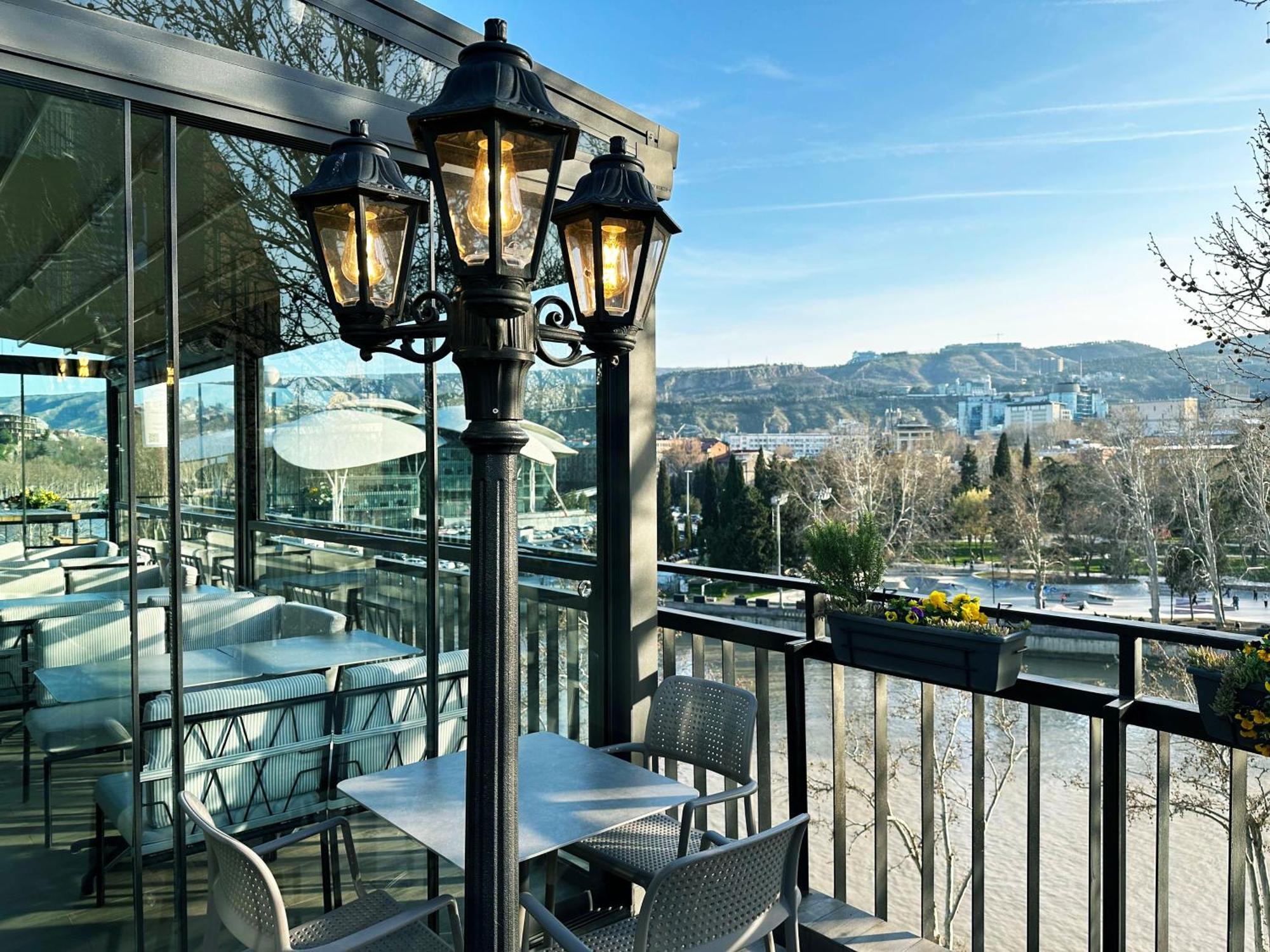 River View Hotel Tbilisi Eksteriør billede